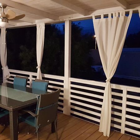 Mobile Home Pearl Of Murter เยเซรา ภายนอก รูปภาพ
